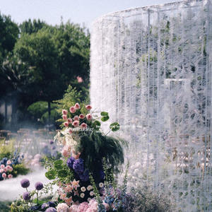 LANJO Rideau de toile de fond circulaire de luxe en PVC style plumes blanches 3m/4m pour mariage, événement et photomaton - Product Image 3