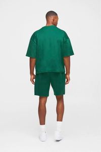 เสื้อยืดพิมพ์ลาย Forest Oversized Boxy Ltd Edn Scuba และกางเกงขาสั้น ชุดลำลองสำหรับผู้ชาย ชุดกีฬาแบบใหม่ ทรงเข้ารูป ชุดสองชิ้น - Product Image 2