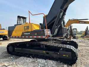 Bomba de Engranajes de Motor Nueva para Excavadora Volvo EC300 Usada de 30 Toneladas, a Bajo Precio - Product Image 3