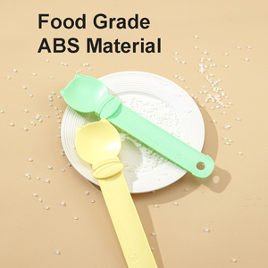Distributeur de friandises en plastique pour chats avec bande liquable Barre de pâté en pâte compressible pour chats et animaux de compagnie - Product Image 3