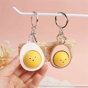 Llavero con diseño de cara de animal realista de huevo de té, colgante lindo de dibujos animados para mochila - Product Image 1