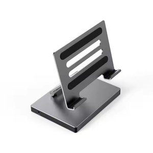 8in1 Usb C Multiport Nieuw Aangekomen 8 In 1 Usb C Hub Met Opvouwbare Standaard Voor <span class=keywords><strong>Ipad</strong></span> Pro <span class=keywords><strong>Android</strong></span> Tablet Laptop - Product Image 6