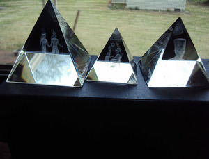 3D Laser Etch Pha Lê Thủy Tinh Ai Cập Kim Tự Tháp Chặn Giấy Đặt MH-F0497 - Product Image 6