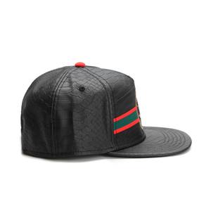 Casquette de baseball personnalisée 6 panneaux en cuir Snapback pour hommes en tôle avec logo de rue Hip Hop imperméable en gros pour le camping sportif - Product Image 2