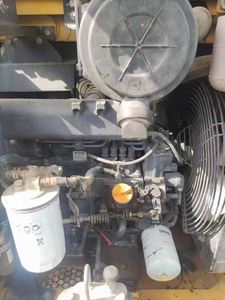 Mini-excavatrice Komatsu PC56 d'occasion, 5 tonnes, équipement industriel avec composants essentiels incluant moteur, pompe à engrenages, provenant de Chine - Product Image 6