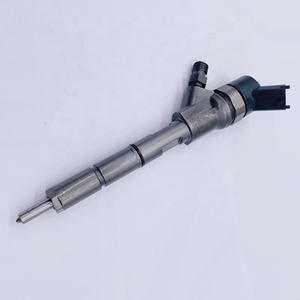 Nuovo Iniettore Carburante 0445110307 6271-11-3100 6271113100 4941109 0986435196 per Cummins QSB 3.3 Komatsu 4D95 PC130-8 Diesel - Product Image 4