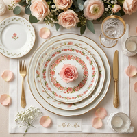 Assiettes à dîner en céramique florales élégantes roses, vaisselle en porcelaine de luxe à motif de roses et ensembles de vaisselle à bord doré pour mariage, hôtel, maison