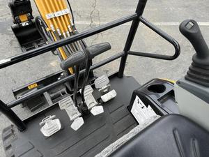 Offre Spéciale – Mini-Excavatrice sur Chenilles SY16C 100% Originale avec Moteur, Pompe et Engrenages – Équipement de Construction Haute Efficacité - Product Image 6