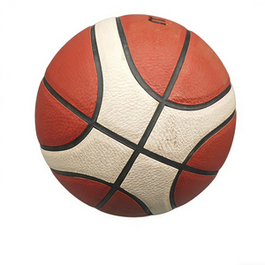 ลูกบาสเก็ตบอล PU Rubber WearResistant รุ่น <span class=keywords><strong>BG4500</strong></span> ขนาด 6 และ 7 สำหรับการแข่งขัน บริการสกรีนโลโก้จากโรงงาน - Product Image 3