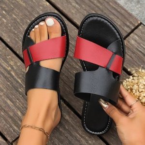 Summer Women's Luxury <b>Slippers</b> Woven Daily Beach Ladies Sandals <b>Slippers</b> New Designer Flat Large Size PU <b>Slippers</b> for Women - Product Image 4