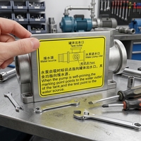 Étiquettes personnalisées pour machines industrielles en PVC/vinyle, finition brillante, adhésif puissant, écologiques, imperméables, résistantes à l'huile, sécurité