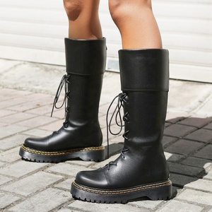 Bottes hautes plates à lacets pour femme, grande taille 48, style chevalier, bout rond, bottines longues, coupe large, chaussures à fermeture éclair en cuir verni - Product Image 4