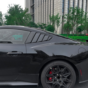 Ford Mustang MK7 2024+ Rear Window Louver Decal Piano Black Carbon Fiber Texture Exterior Modification - Product Image 2