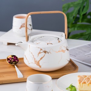 Juego de Té de Cerámica Estilo Japonés con <span class=keywords><strong>Una</strong></span> <span class=keywords><strong>Tetera</strong></span> y Cuatro Tazas, con Soporte de Madera, <span class=keywords><strong>Tetera</strong></span> de Cerámica para el Té de la Tarde - Product Image 4