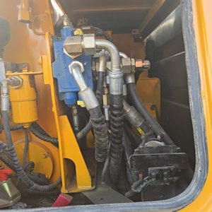 <span class=keywords><strong>Mini</strong></span>-excavatrice sur chenilles SY60C de 6 tonnes avec moteur diesel hydraulique, hydraulique, godet de 0,25 m, cabine à faible bruit - Product Image 4