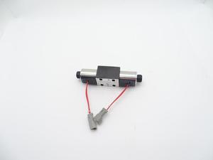 Vanne solénoïde 12V 223-8181 pour chargeuses Caterpillar CAT 3054 (416D, 420D, 424B, 424D, 428D, 430D, 432D, 438D, 442D) - Product Image 3