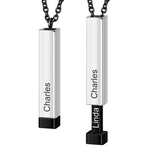 Collana in Acciaio Inossidabile Retrattile Tridimensionale con Pendente a Doppio Strato Inciso Rettangolare Parallelepipedico Cilindrico - Product Image 1
