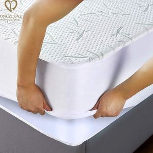 Couvre-<span class=keywords><strong>lit</strong></span> <span class=keywords><strong>anti</strong></span>-acariens <span class=keywords><strong>Anti</strong></span>-odeur Queen Size protège-matelas imperméable lavable en bambou - Product Image 2