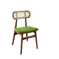 Ensemble table et chaises de salle à manger en bois massif de style européen rétro, sièges de banquette d'inspiration sud-est asiatique, mobilier commercial pour hôtels
