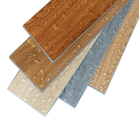 Plancher en vinyle SPC à clipsage étanche avec sous-couche IXPE pour la rénovation résidentielle