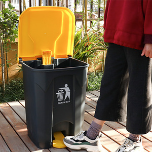<b>Square</b> Trash Can 50L Yellow Lid Pedal Outdoor Waste <b>Bin</b> - Product Image 1