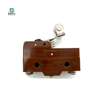 Micro-interrupteur marron à bras court avec vis réglable pour système d'irrigation à pivot central, boîtier de tour et composants de moteur et de boîte de vitesses