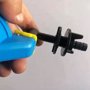 Bebedero de plástico de gran tamaño JIATAI Factory wingnut con taza <span class=keywords><strong>para</strong></span> beber pollo pájaro riego - Product Image 2