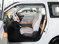 Vehículo de Nueva Energía Changan Lumin 2025, Versión 301km Mint Flavor, con 3 Puertas, 4 Asientos y Batería de 28.08kwh para Salidas Diarias