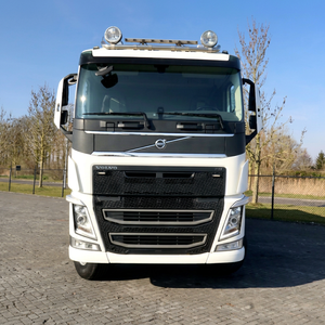 Camion benne lourd Volvo FH 540 d'occasion 2018, 8x4, Diesel 500ch, capacité 31-40T, Euro 5, pour travaux d'ingénierie et de construction, à vendre - Product Image 1