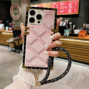 Hot Bán thiết kế sang trọng TPU thân Cây điện thoại di động bìa cho 15 14 13 12 11 XS với dây đeo cổ tay điện thoại di động Bìa - Product Image 3