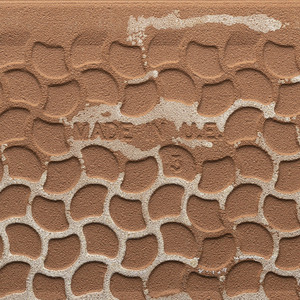 Piastrella rossa pura lucida 7,5x15 cm con bordi irregolari per pareti e pavimenti - Product Image 4