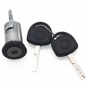 Cilindro della Serratura della porta Barrel Con Chiave 90512000 0913653 913653 per <span class=keywords><strong>OPEL</strong></span> <span class=keywords><strong>CALIBRA</strong></span> A OMEGA B - Product Image 2