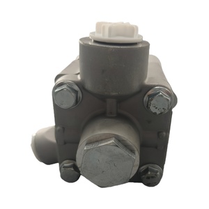 Pompe de direction assistée de haute qualité 542026710 3538860C91 1686649C91 pour camions International - Pièces du système de direction - Product Image 5