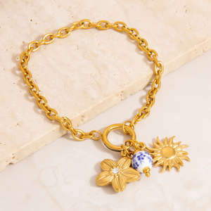 Pulsera de Acero Inoxidable con Dije de Flor de Porcelana Azul y Blanca, Chapada en Oro de 18K, Joyería para Mujer, Regalo, Colgante de Moda - Product Image 4