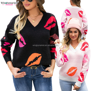 Maglione da <span class=keywords><strong>Donna</strong></span> Oversize con Stampa Labbra di San Valentino, Intarsio Jacquard, Spalle Cadenti, Scollo a V, Girocollo, Vestibilità Ampia e Confortevole - Product Image 6