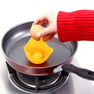 Silicone Egg Poacher Steamer And Tray Kitchenware For Omelet Preparation