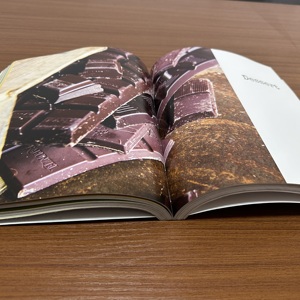 Stampa di libri in brossura personalizzata di alta qualità a buon mercato narrativa inglese <span class=keywords><strong>per</strong></span> <span class=keywords><strong>adulti</strong></span> stampa di libri <span class=keywords><strong>per</strong></span> <span class=keywords><strong>adulti</strong></span> - Product Image 1