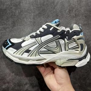 รองเท้าผ้าใบดีไซน์เนอร์คุณภาพสูง แบบผูกเชือก เหมาะสำหรับเดินเล่น กีฬา วิ่งแบบมีจังหวะ วัสดุตาข่าย ระบายอากาศได้ดี น้ำหนักเบา - Product Image 2