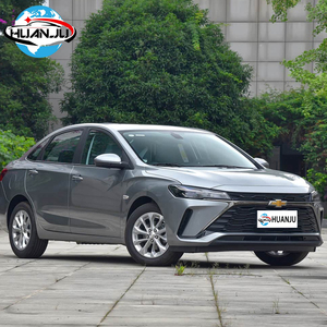 Voiture d'occasion 2024 Chevrolet Monza Berline automatique à <span class=keywords><strong>aspiration</strong></span> naturelle, faible kilométrage, importée de Chine par un exportateur de voitures - Product Image 3