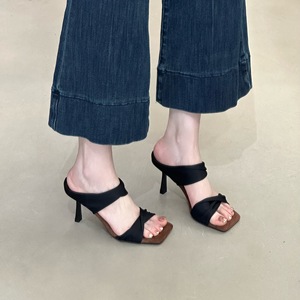 Sandalias de tacón alto de satén con una sola tira para mujer, estilo mule, punta cuadrada, tacón de aguja, para verano, fiesta, uso diario, calzado a juego con vestidos - Product Image 4