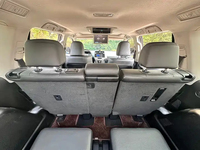 Подержанный Toyota Land Cruiser Prado 2017 года, 3.5L, АКПП, левый руль, полноприводный внедорожник (4WD), 7 мест, с низким пробегом, премиум-класса, экспортная модель для бездорожья