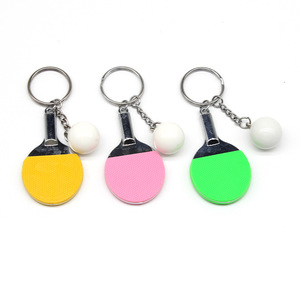 Porte-clés créatif en métal coloré personnalisé Mini raquette de tennis de table pendentif cadeau pour les amateurs de sport - Product Image 2