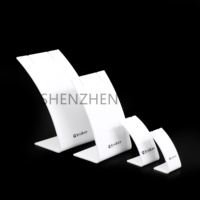Support de collier long en plastique blanc en forme de L, support de pendentif en acrylique, design incurvé, support de collier en lucite, affichage incliné