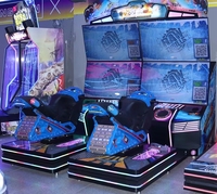 Jeu de course intérieur à double écran pour deux joueurs Console de jeu d'arcade de conduite Simulateur de moto à pièces pour centres de jeux