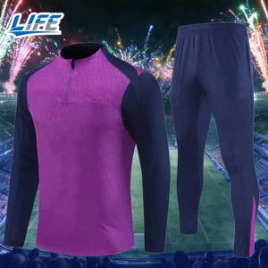 เสื้อฟุตบอลแขนยาวสไตล์เรโทรแบบไทย รุ่นปี 26 ปี  ลายสโมสรสเปน สไตล์แคมป์นู  แบบสั่งทำพิเศษ - Product Image 2