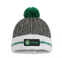 Maßgefertigte Sportliche Fußball-Fan-Mütze Jacquard-Gestrickte Wintermütze mit Bommel Warme Outdoor-Fußballverein-Bommelmütze für Reisen