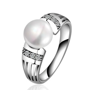 Anello da donna intarsiato con strass e perle, regalo di gioielli alla moda regolabile per feste e banchetti - Product Image 1