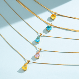 Collana in Acciaio Dorato con Citrino a Goccia, Pietra Giallo Caldo Taglio a Pera, Catenina a Serpente, Pendente <span class=keywords><strong>Solitario</strong></span> Regolabile, Gioielli da <span class=keywords><strong>Donna</strong></span> per Ogni Giorno - Product Image 1