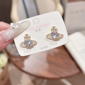 Pendientes de Emperatriz Viuda de moda clásica americana europea, tachuelas de circón de diamante completo con sentido avanzado, moda colorida de Saturno para - Product Image 6