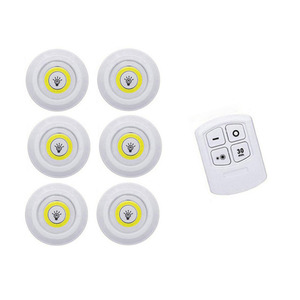 รีโมทคอนโทรลไร้สาย LED แบบสัมผัสหรี่แสงได้ โคมไฟกลางคืนสีขาวทันสมัย สำหรับตกแต่งบ้าน ห้องนอน ตู้เสื้อผ้า - Product Image 4